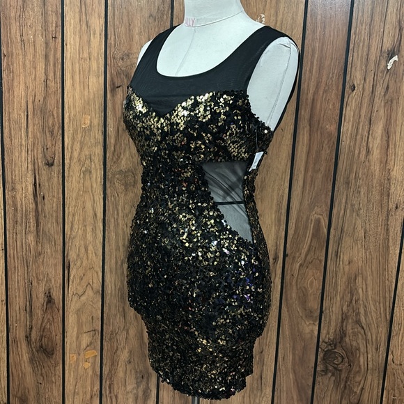 BSharp Black and Gold Sequin Mini Dress - Picture 10 of 11
